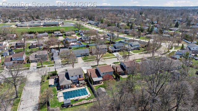 19534 Coachwood Road, Riverview, MI 48193