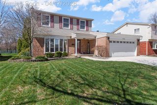 19534 Coachwood Road, Riverview, MI 48193