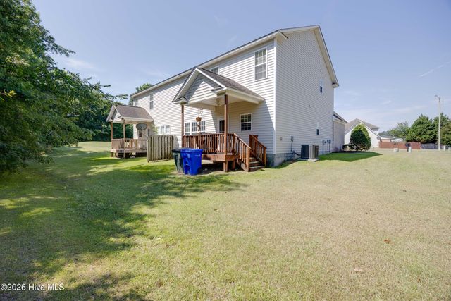 2032 Cambria Drive A, Greenville, NC 27834