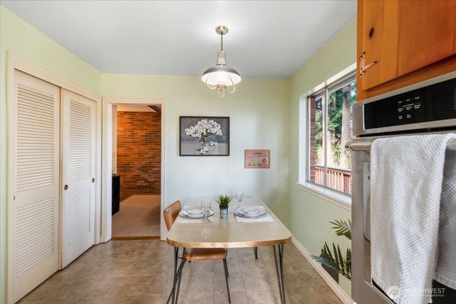 29640 11th Place S, Federal Way, WA 98003