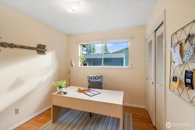 29640 11th Place S, Federal Way, WA 98003