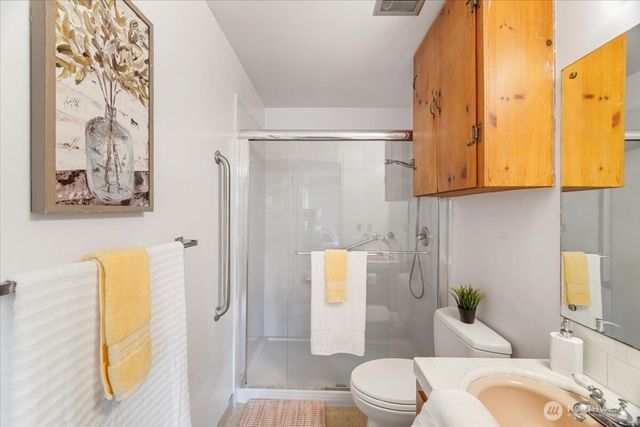 29640 11th Place S, Federal Way, WA 98003