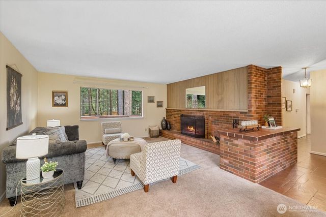 29640 11th Place S, Federal Way, WA 98003