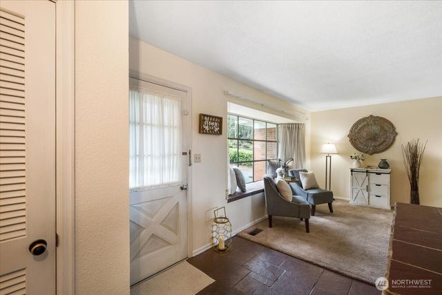 29640 11th Place S, Federal Way, WA 98003