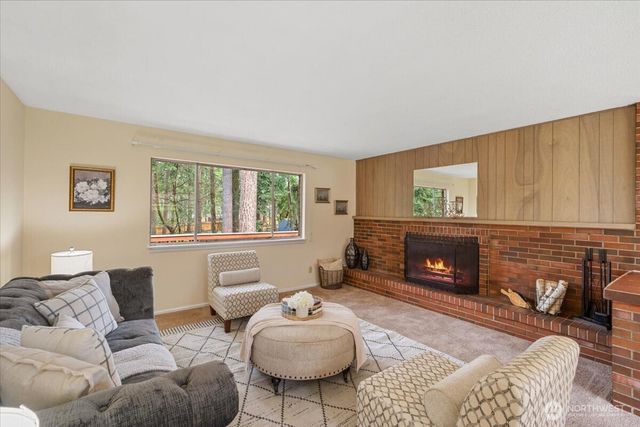 29640 11th Place S, Federal Way, WA 98003