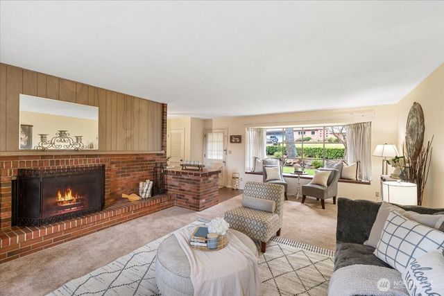 29640 11th Place S, Federal Way, WA 98003