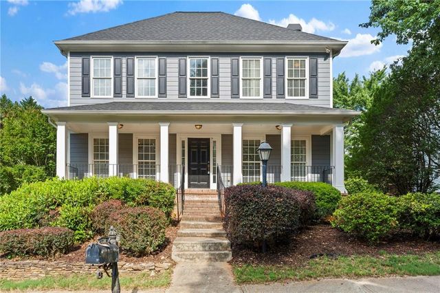 233 Ivy Glen Circle, Avondale Estates, GA 30002