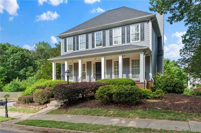 233 Ivy Glen Circle, Avondale Estates, GA 30002