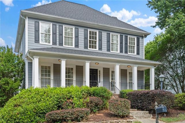 233 Ivy Glen Circle, Avondale Estates, GA 30002