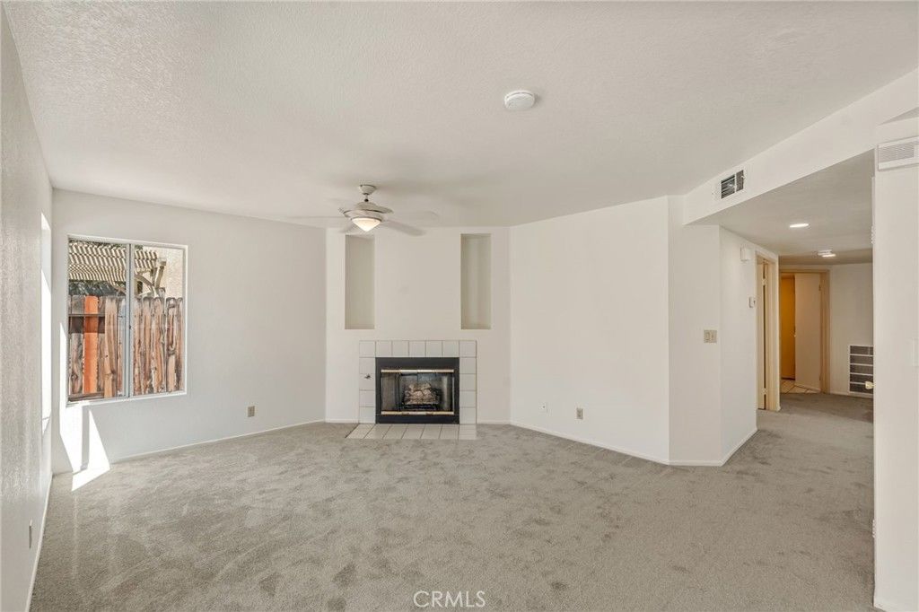 Image 18 of property listing at 2630 Via Genova, Lancaster, CA 93535