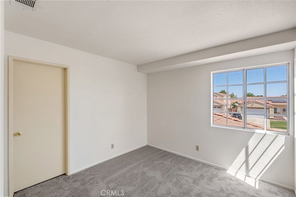 Image 24 of property listing at 2630 Via Genova, Lancaster, CA 93535