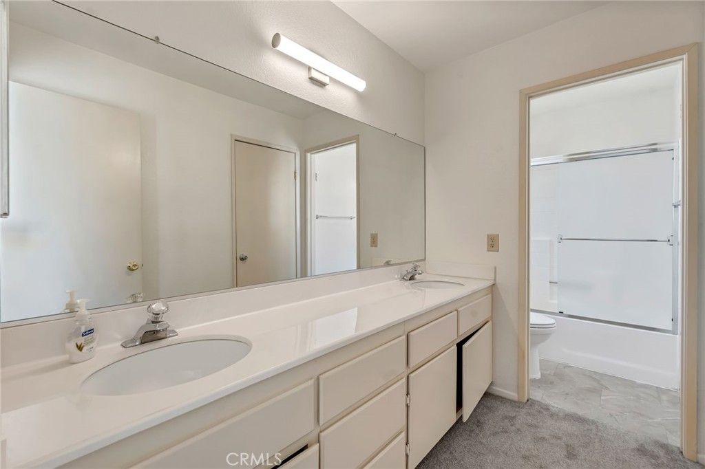 Image 27 of property listing at 2630 Via Genova, Lancaster, CA 93535
