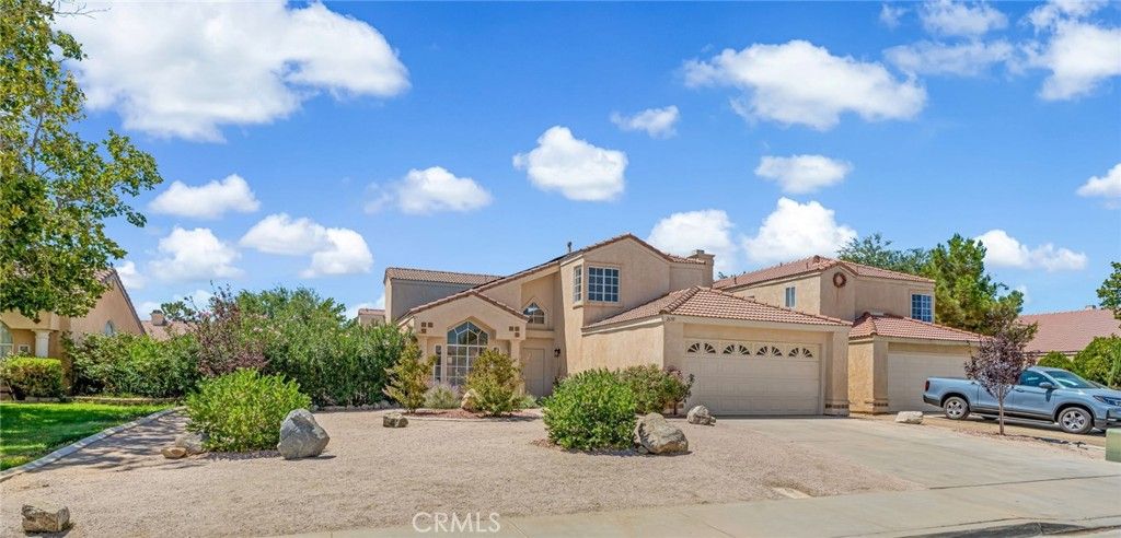 Image 3 of property listing at 2630 Via Genova, Lancaster, CA 93535