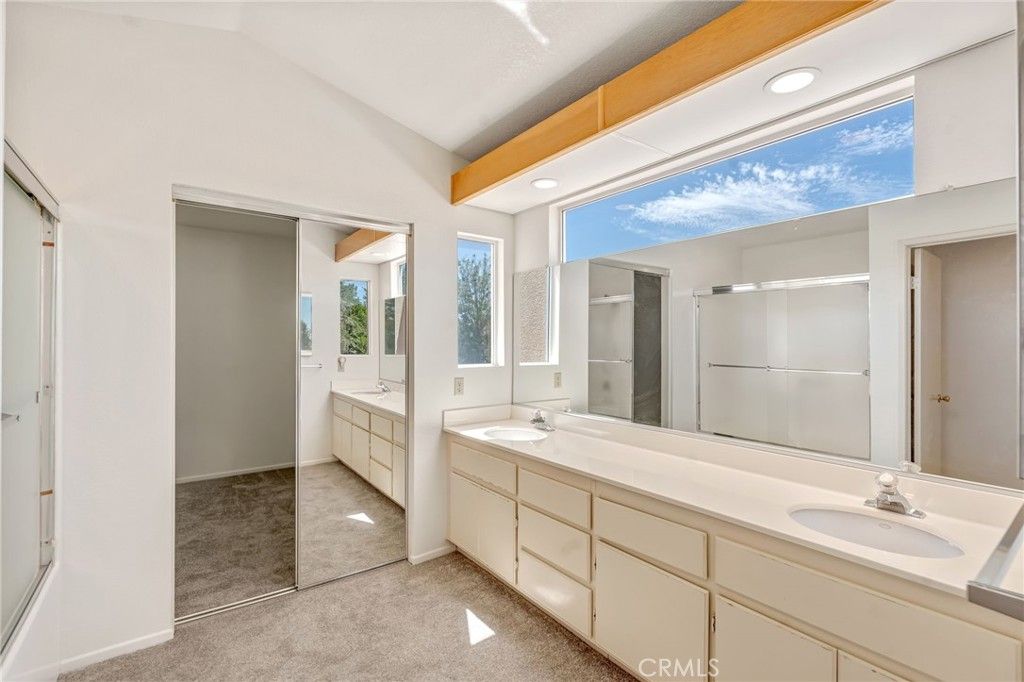 Image 33 of property listing at 2630 Via Genova, Lancaster, CA 93535