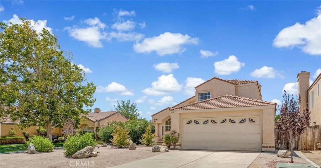 Image 4 of property listing at 2630 Via Genova, Lancaster, CA 93535