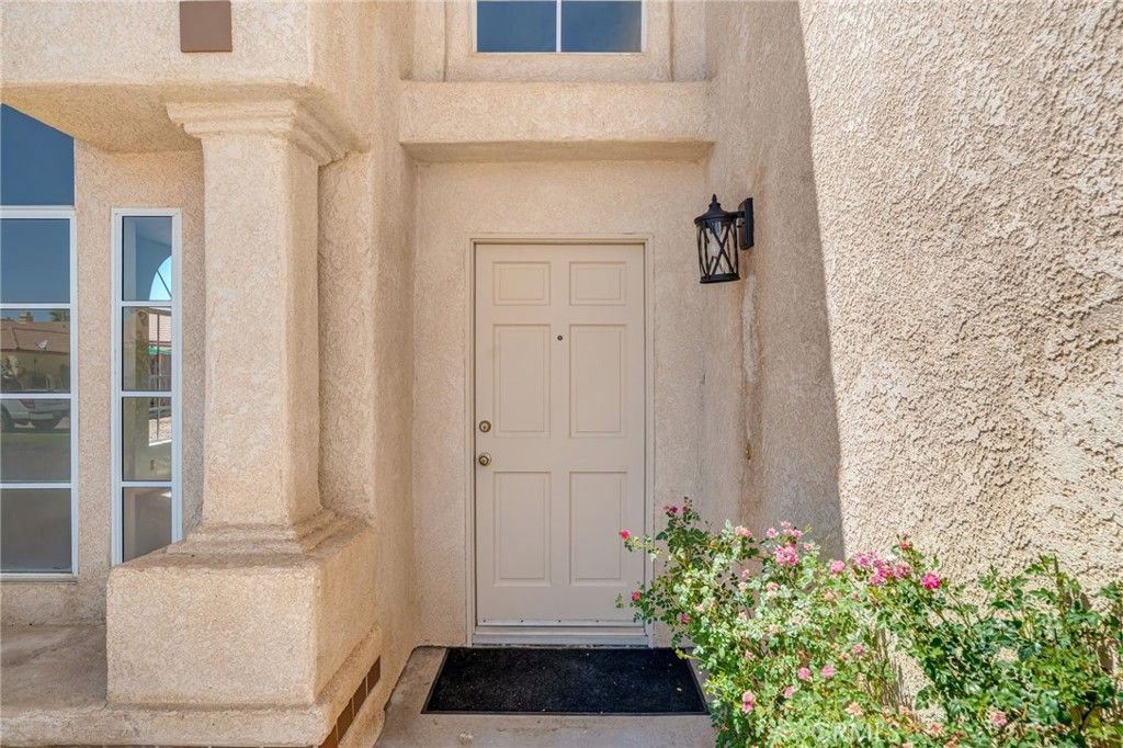 Image 6 of property listing at 2630 Via Genova, Lancaster, CA 93535