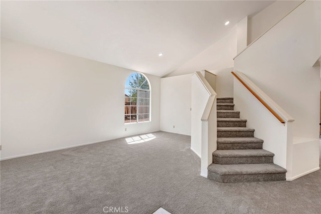 Image 8 of property listing at 2630 Via Genova, Lancaster, CA 93535