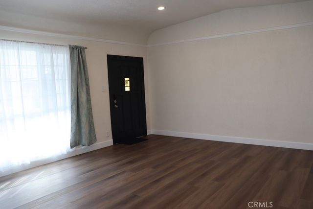 1917 W 74th, Los Angeles, CA 90047