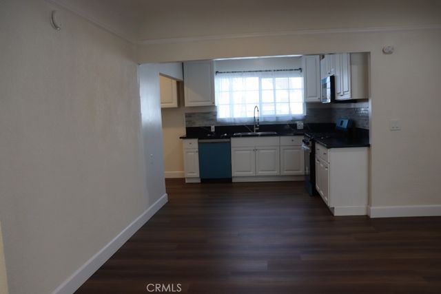 1917 W 74th, Los Angeles, CA 90047