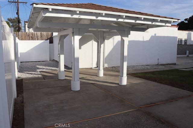1917 W 74th, Los Angeles, CA 90047