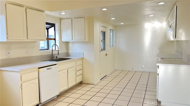 2165 Sepulveda, San Bernardino, CA 92404