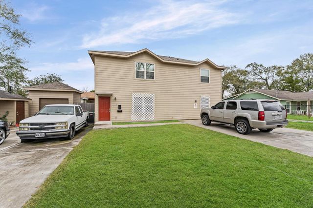 8221 Brockton Street, Houston, TX 77017
