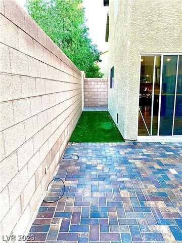 11986 SNOW BANK Street, Las Vegas, NV 89183