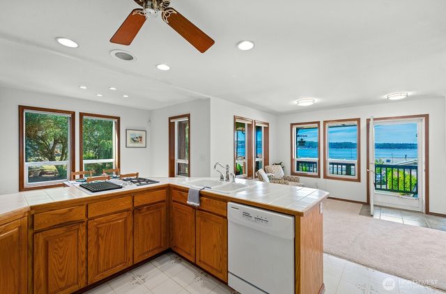 11427 Tulare Way W, Tulalip, WA 98271