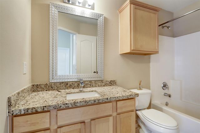 19103 Golden Heath Lane, Richmond, TX 77407