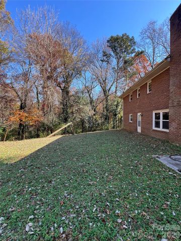 7004 Delisa Drive, Charlotte, NC 28214