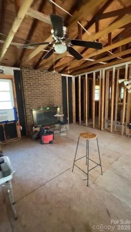 7004 Delisa Drive, Charlotte, NC 28214