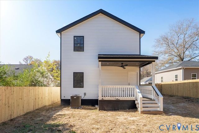 117 Summit St, Petersburg, VA 23803