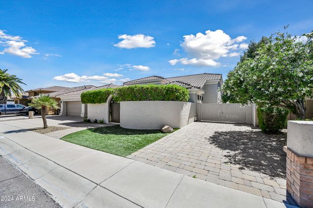 6057 E CAMPO BELLO Drive, Scottsdale, AZ 85254