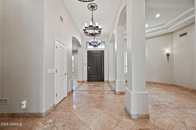 6057 E CAMPO BELLO Drive, Scottsdale, AZ 85254