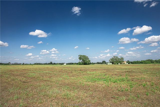 11105 Harmon School Road, Burton, TX 77835