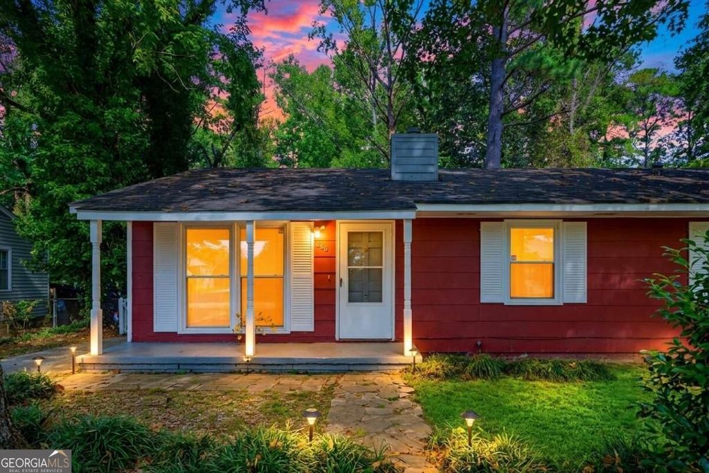 650 Robert E Lee Parkway, Jonesboro, GA 30238 — photo 4