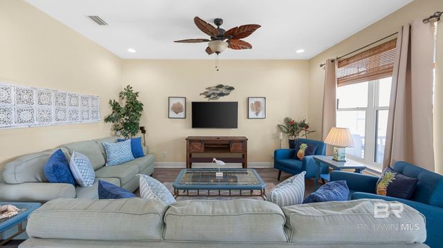 729 Morgantown Boulevard, Gulf Shores, AL 36542