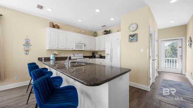 729 Morgantown Boulevard, Gulf Shores, AL 36542