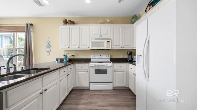 729 Morgantown Boulevard, Gulf Shores, AL 36542