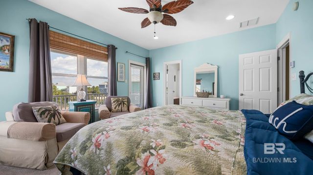 729 Morgantown Boulevard, Gulf Shores, AL 36542