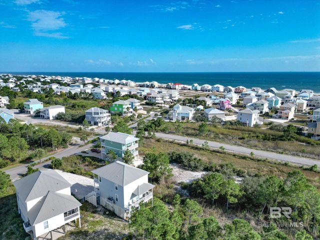 729 Morgantown Boulevard, Gulf Shores, AL 36542