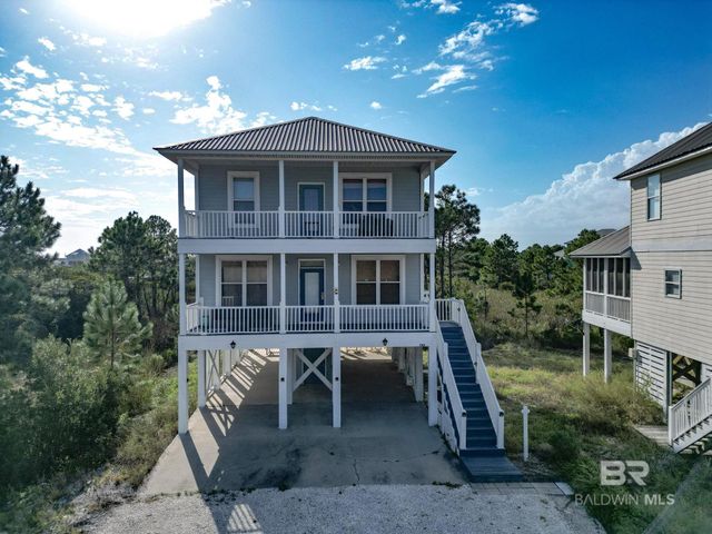 729 Morgantown Boulevard, Gulf Shores, AL 36542