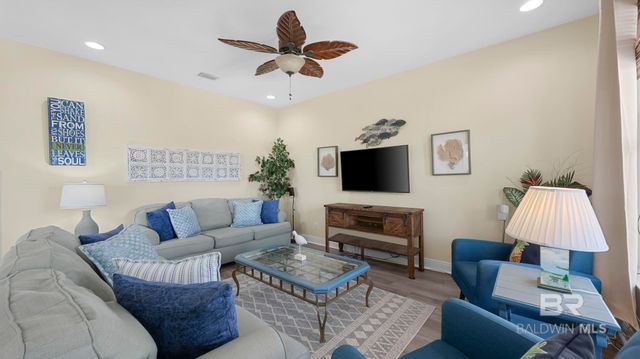 729 Morgantown Boulevard, Gulf Shores, AL 36542