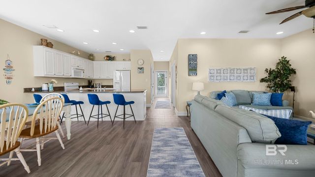 729 Morgantown Boulevard, Gulf Shores, AL 36542