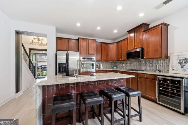 2087 Hatteras Way NW, Atlanta, GA 30318