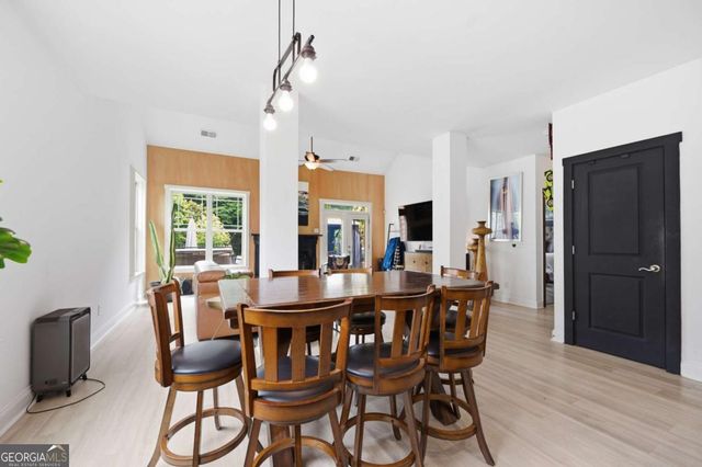 2087 Hatteras Way NW, Atlanta, GA 30318