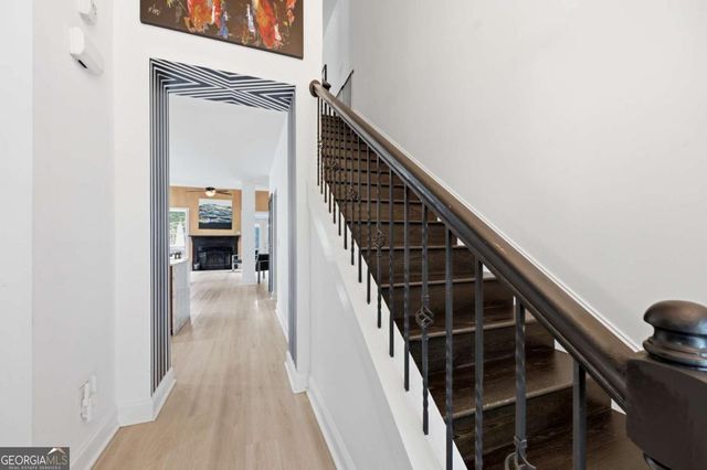 2087 Hatteras Way NW, Atlanta, GA 30318