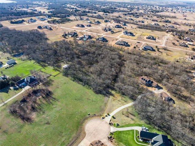 229 Homestead Court, Royse City, TX 75189