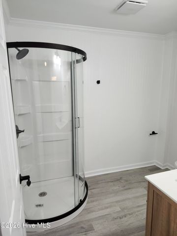 909 Adelaide Drive, Wilmington, NC 28412