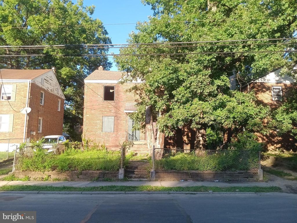 330 OAKLAND ST, TRENTON, NJ 08618 — photo 4